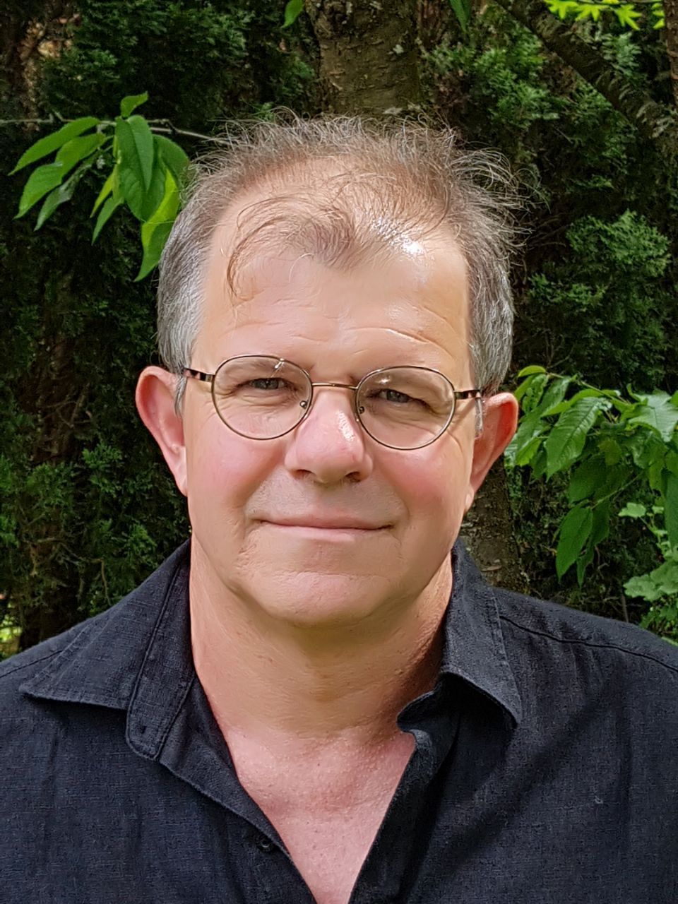 Portrait von Arwed Vogel